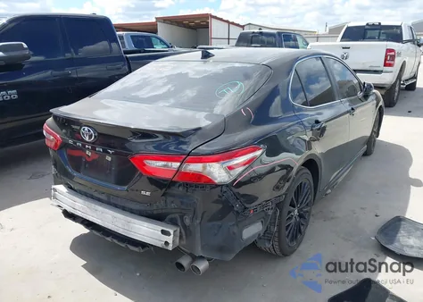 2019 Toyota Camry Se z USA, uszkodzony, nr VIN 4T1B11HK9KU705033